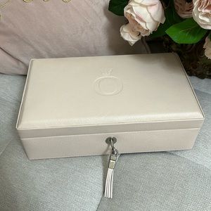 Pandora Jewerly Box / damaged